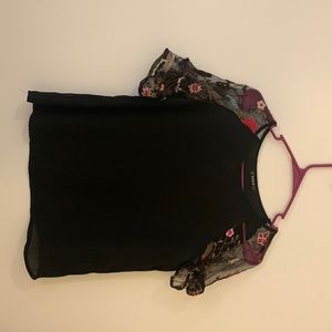 SHEIN blouse! Size medium, great condition!